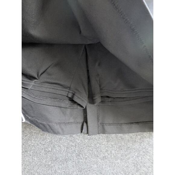 Adidas Climacool Black Floral SKORT, SZ 2 Pockets, Zipper Side, 100% Poly - Picture 6 of 8